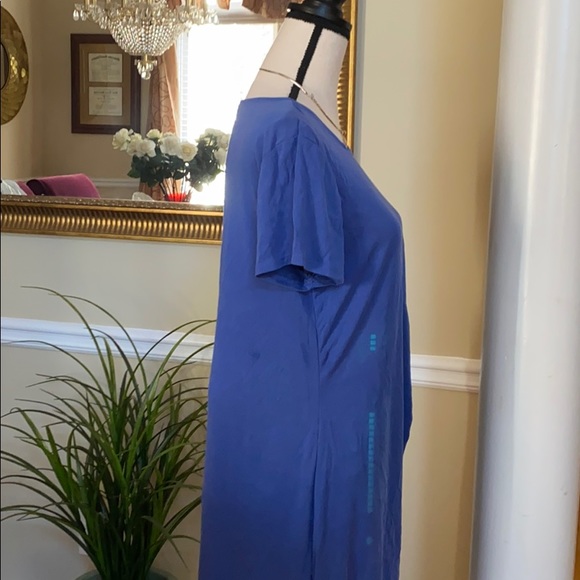 Chico’s Short Sleeved Tunic - Picture 3 of 6